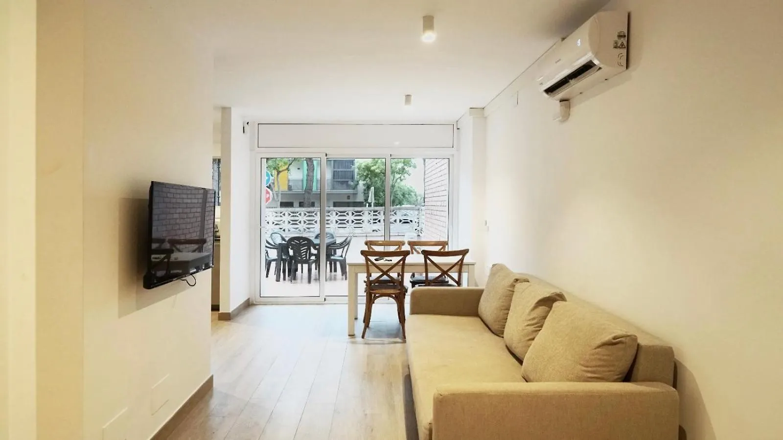 ¡Precioso Bajo A Estrenar! Apartment Platja d'Aro